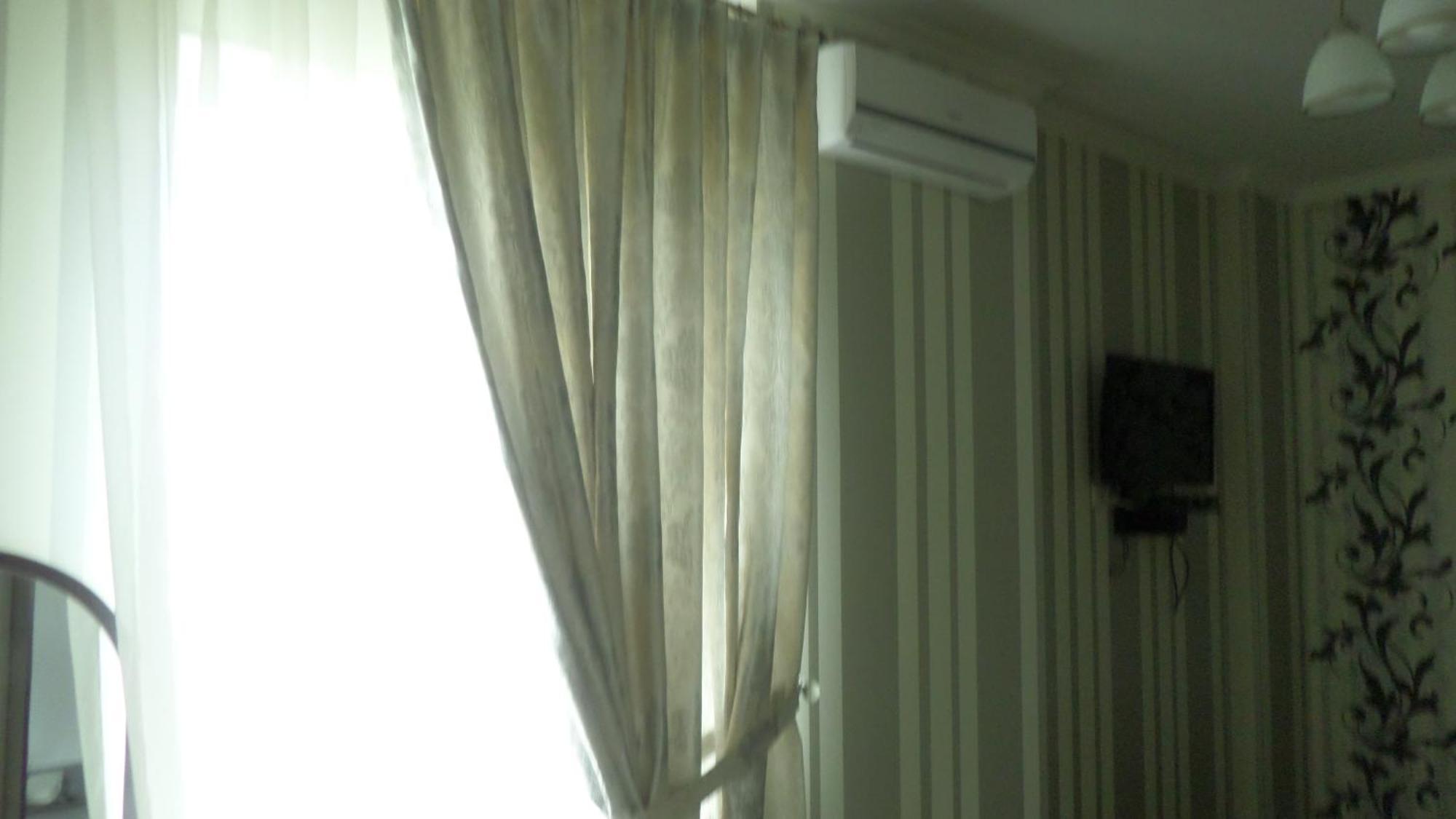 Royal Hotel Kharkiv Room photo