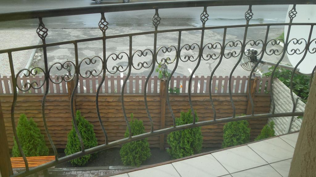Royal Hotel Kharkiv Room photo